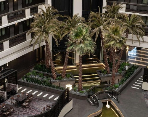 Embassy Suites by Hilton Las Vegas image 7