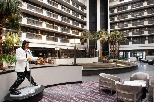 Embassy Suites by Hilton Las Vegas image 3